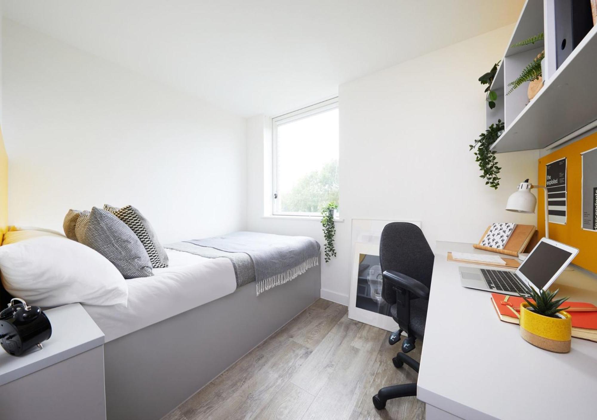 For Students Only Ensuite Bedrooms With Shared Kitchen At Cathedral Point In Winchester Eksteriør billede